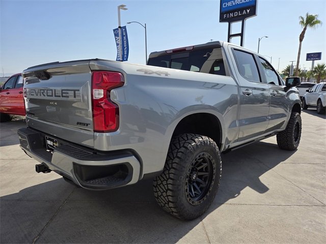 2025 Chevrolet Silverado 1500 RST photo 4