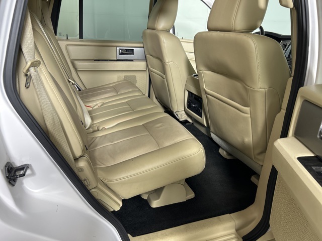 2016 Ford Expedition Limited photo 19