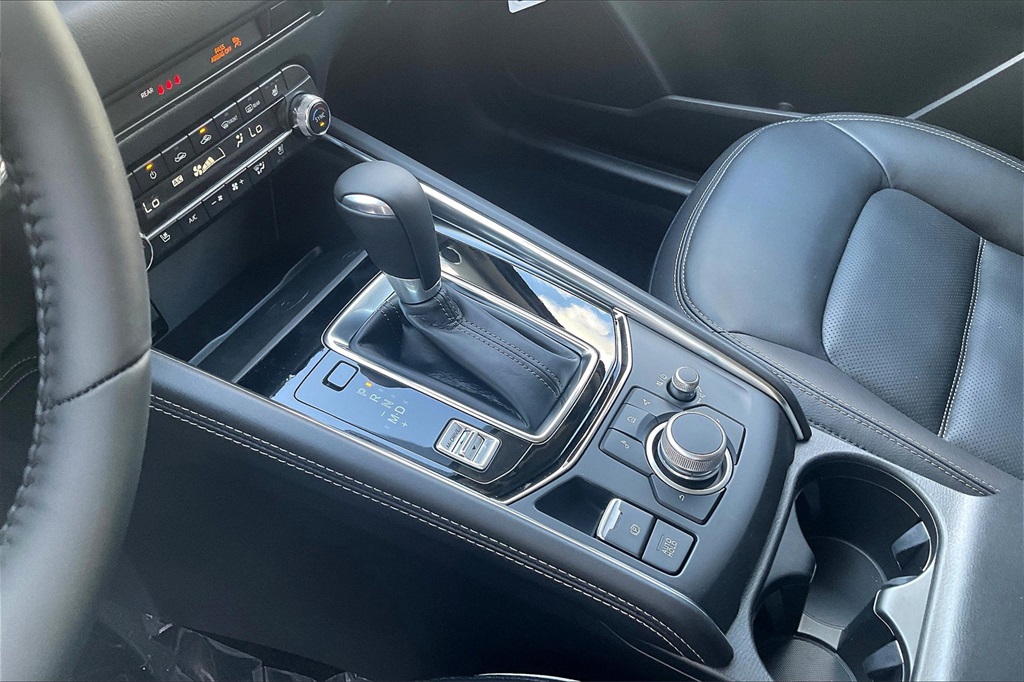 2025 MAZDA CX-5 - Image 6