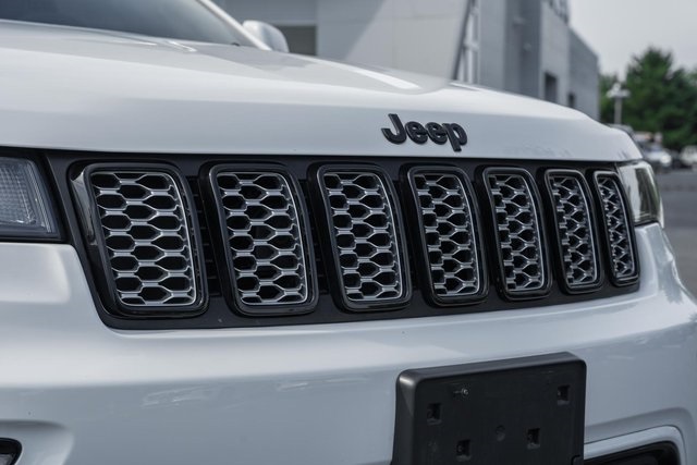 2021 Jeep Grand Cherokee Laredo photo 8