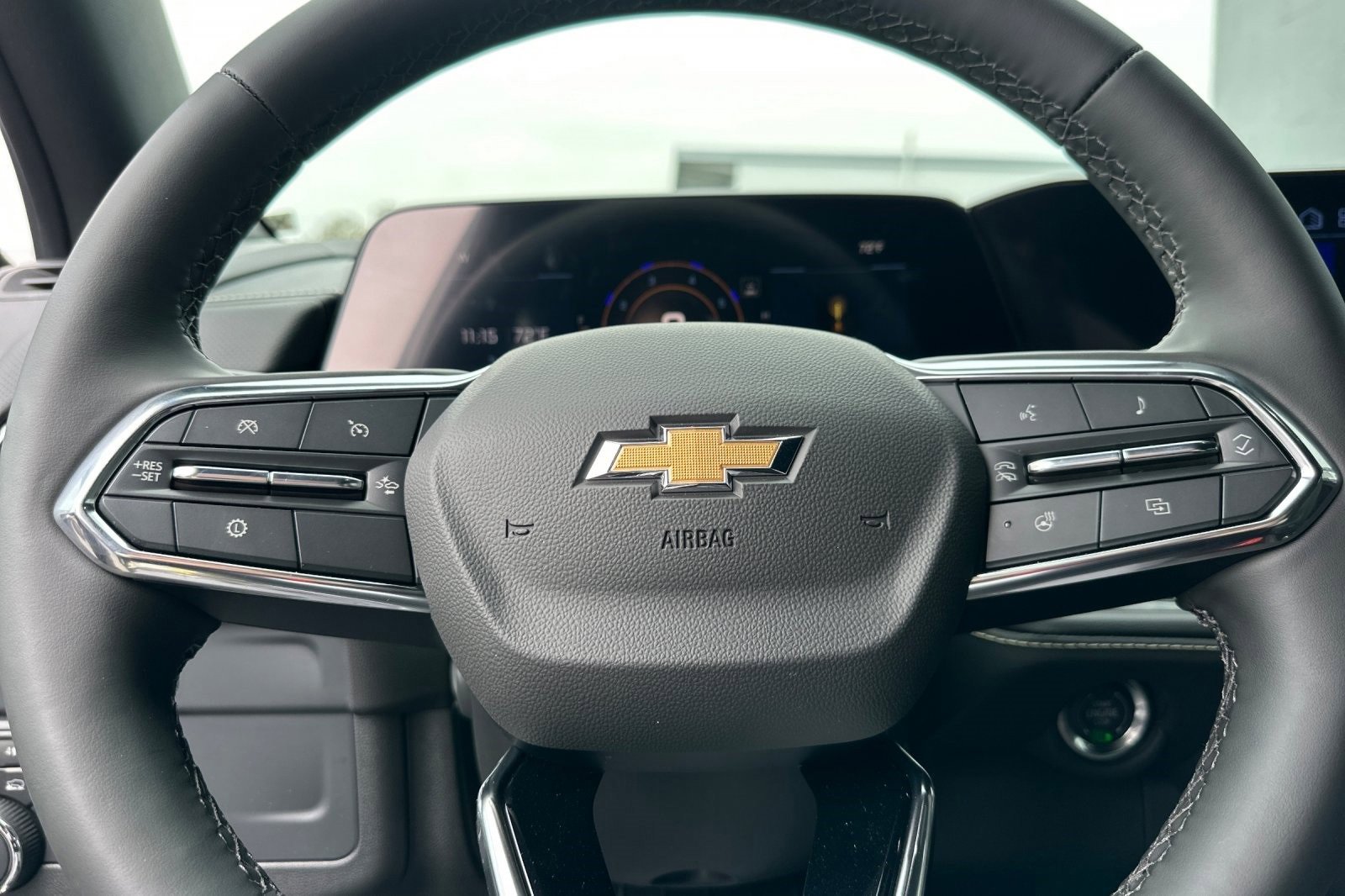 2025 Chevrolet Suburban Premier photo 27
