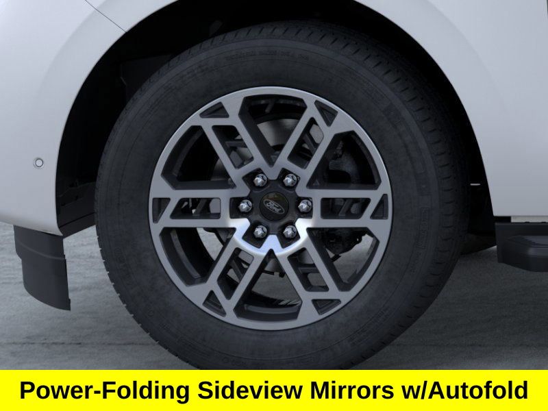 2025 Ford Expedition photo 13