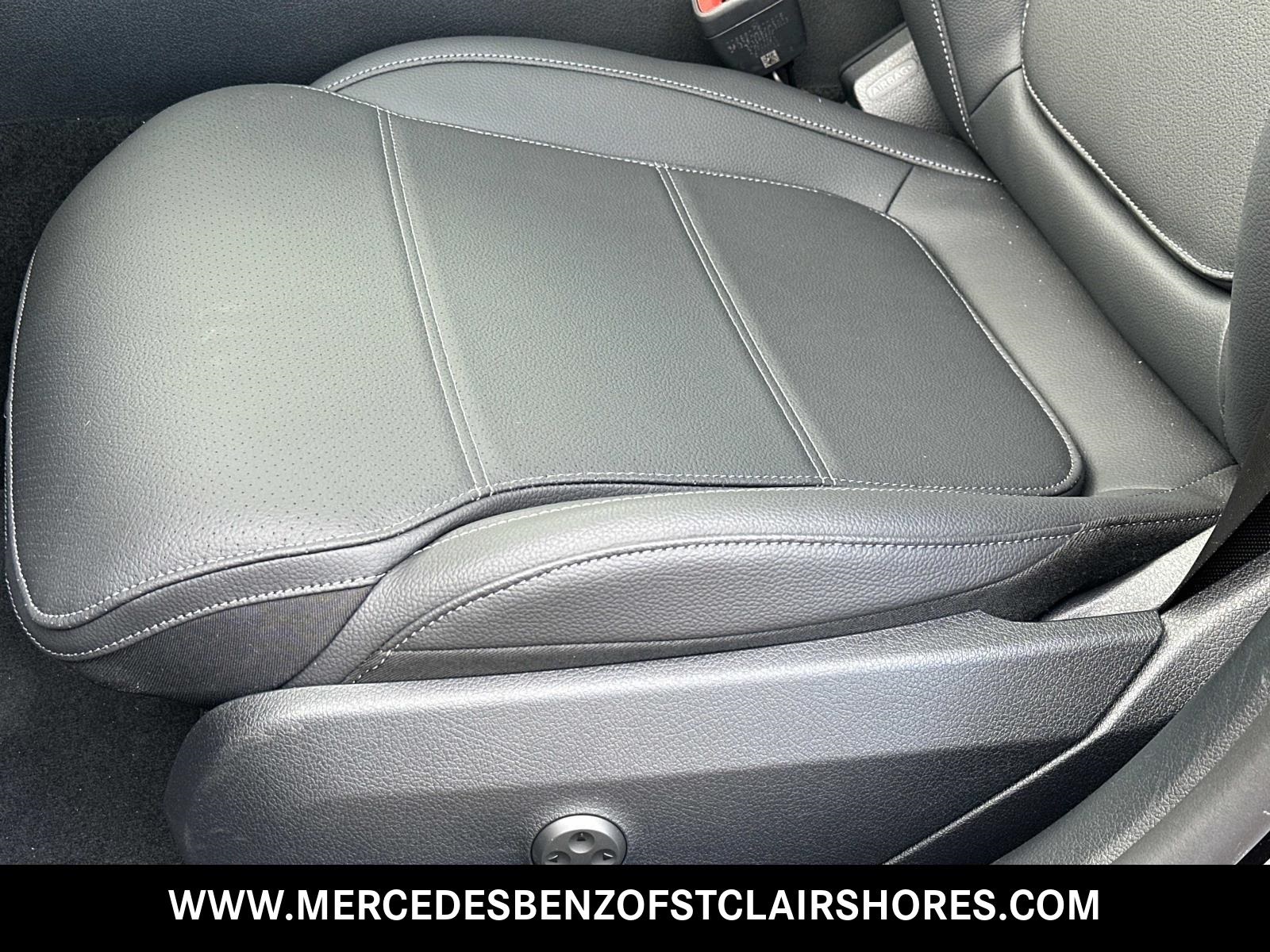 2025 Mercedes Benz C 300 4MATIC photo 18
