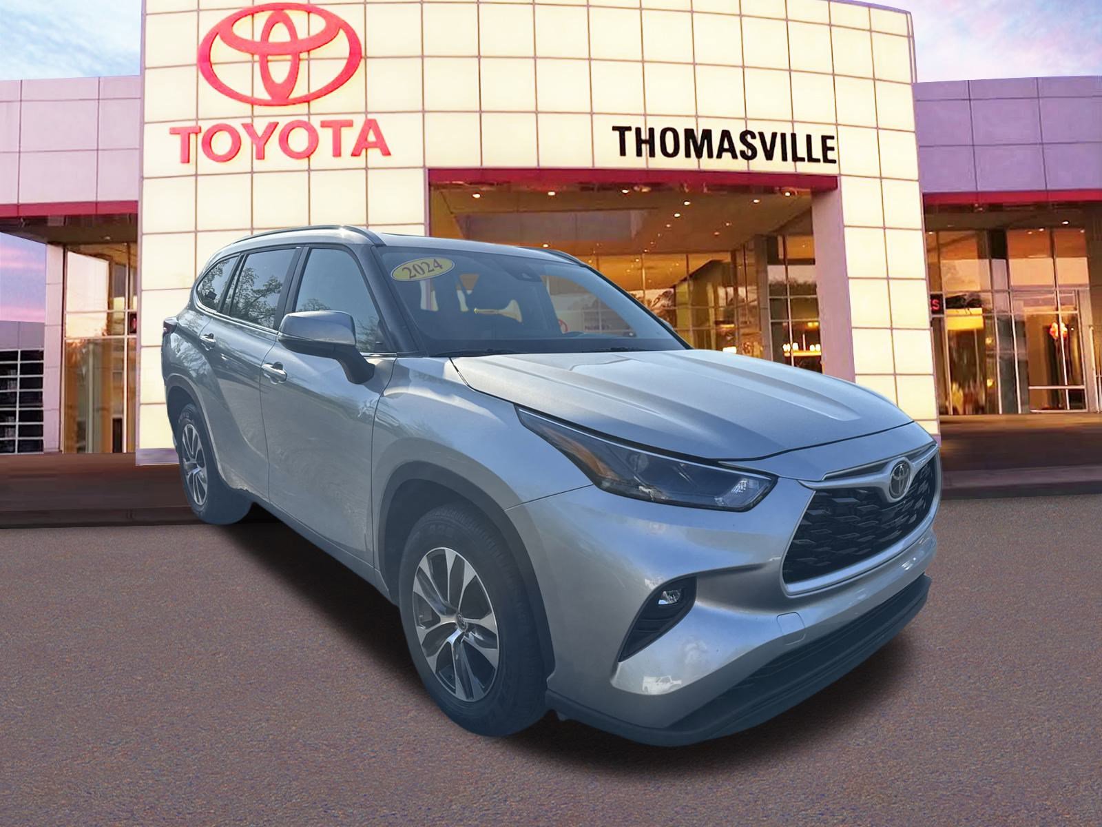 2024 Toyota Highlander XLE photo 3