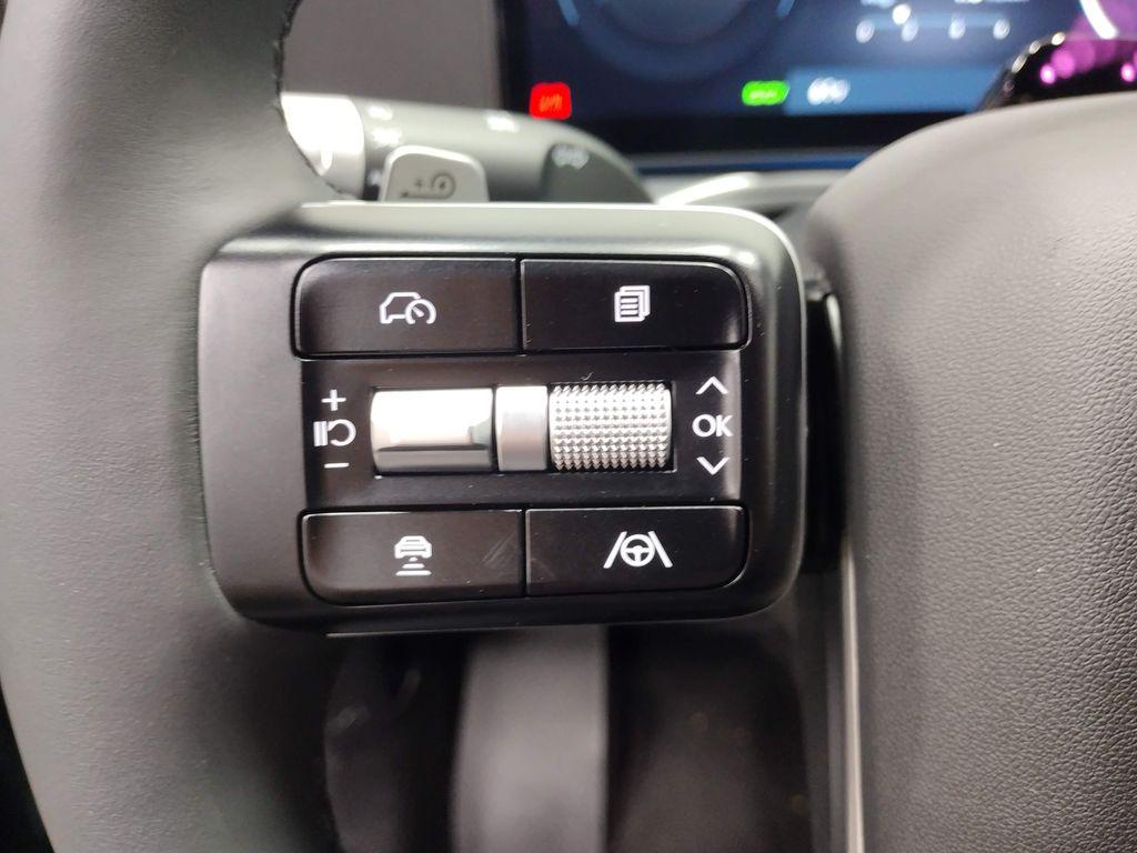 2026 Hyundai Ioniq SEL photo 25