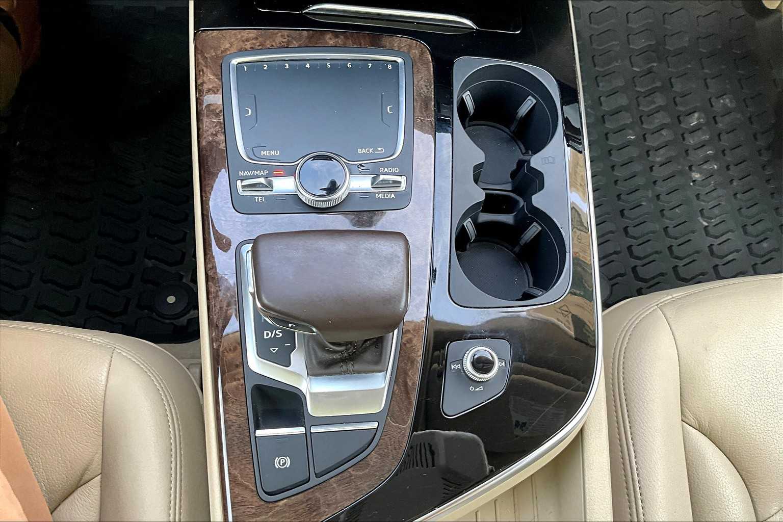 2018 Audi Q7 Premium Plus photo 31