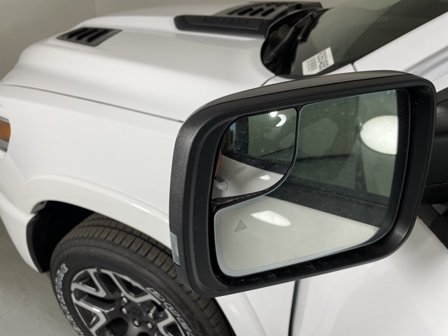 2026 Ram 1500 Laramie photo 13