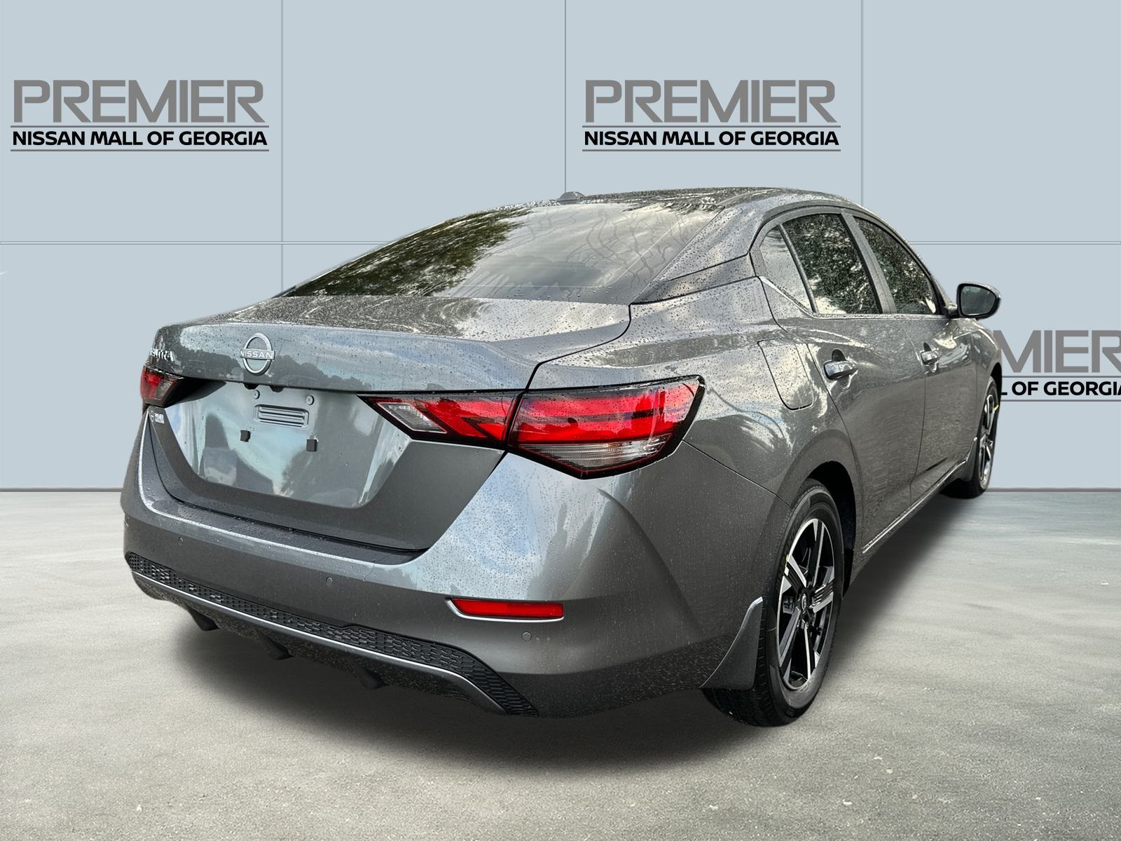 2025 Nissan Sentra SV photo 3