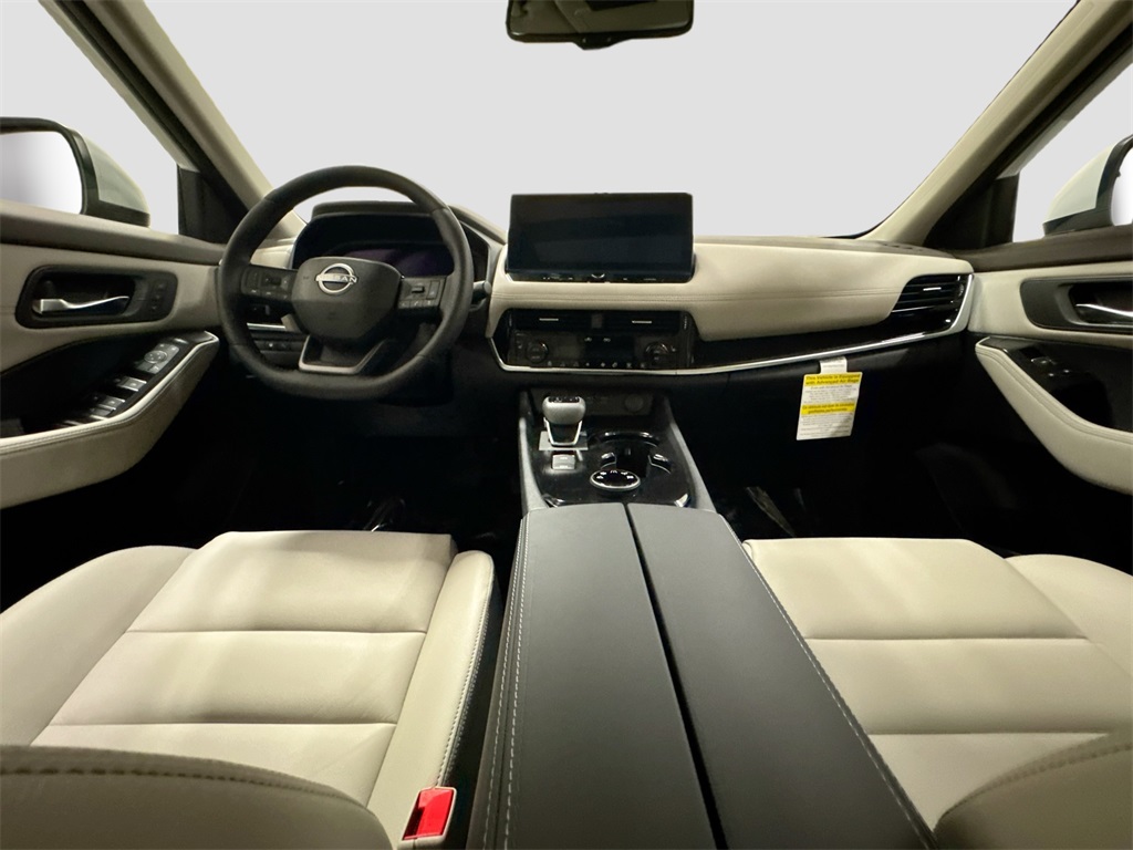 2025 Nissan Rogue SL photo 6