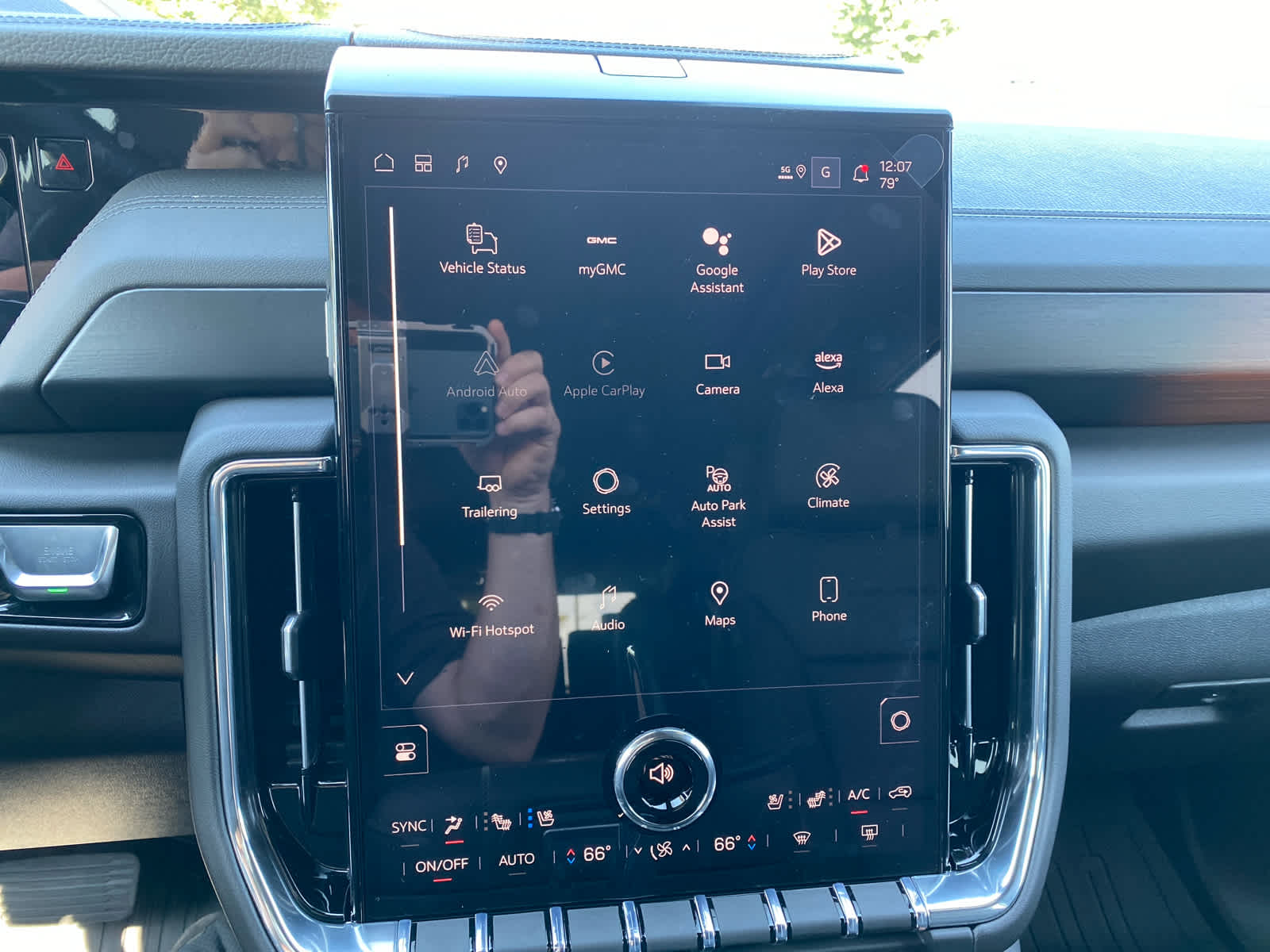 2025 Gmc Yukon Denali photo 20