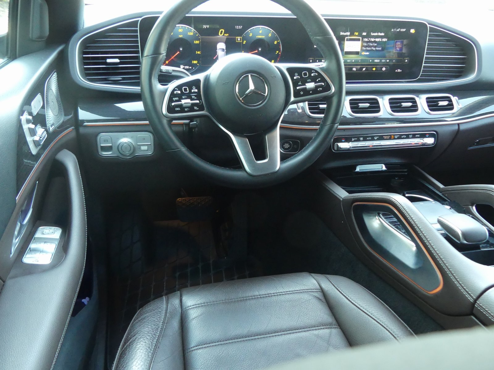 2022 Mercedes Benz GLE 350 4MATIC photo 3