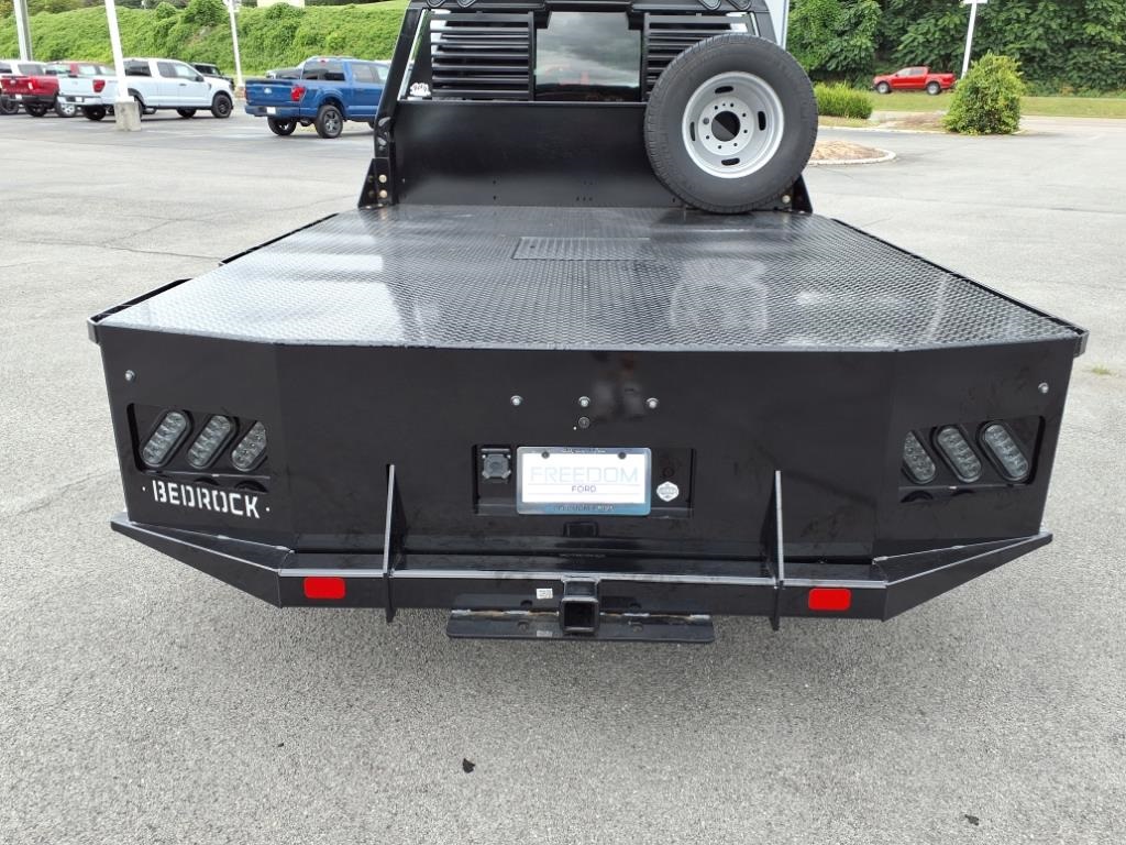 2024 Ford F-350 photo 12
