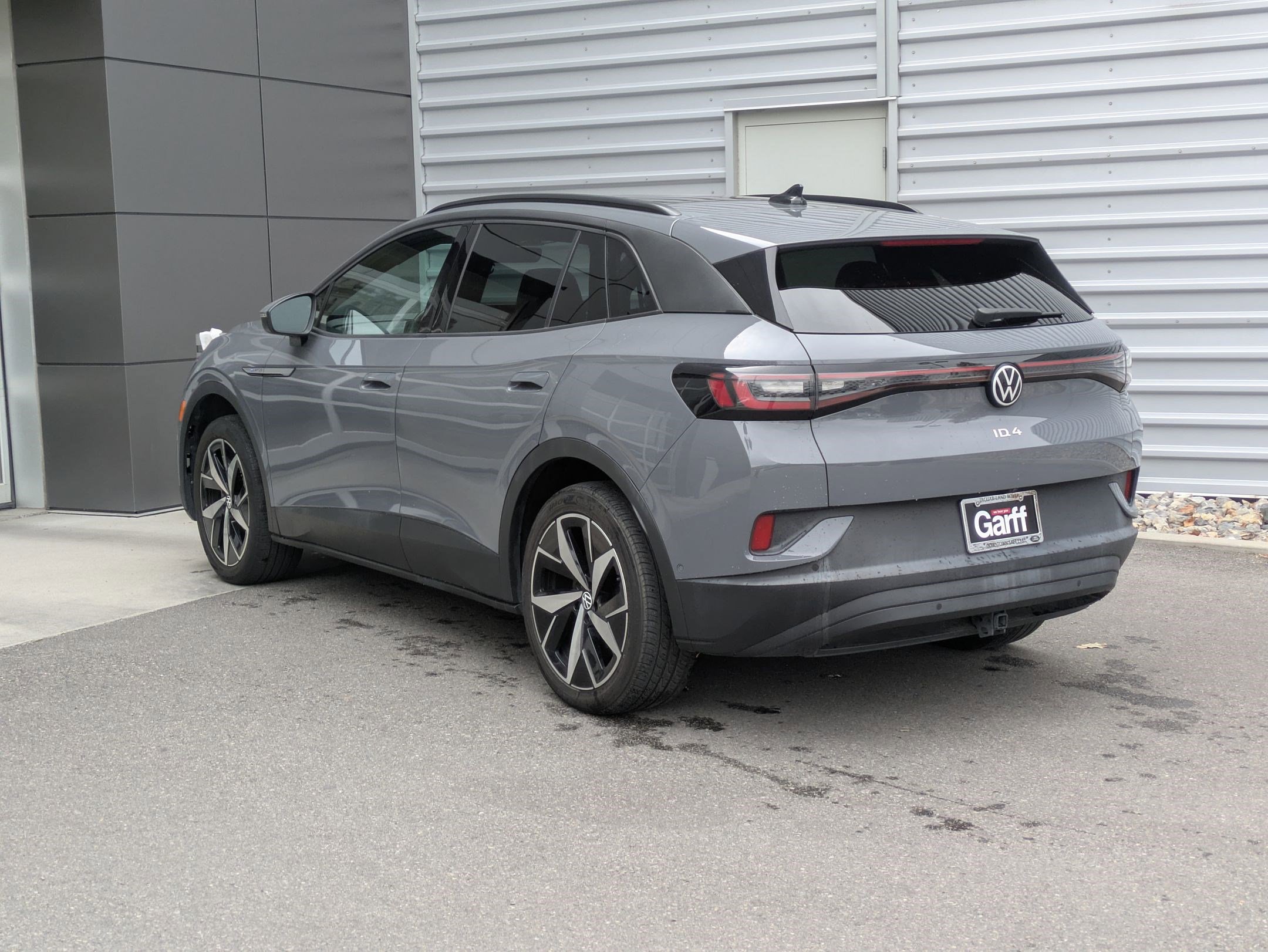 2023 Volkswagen ID.4 Pro S photo 3