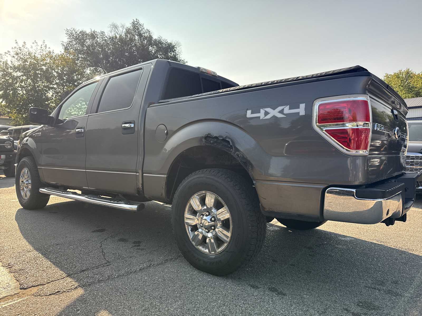 2012 Ford F-150 XLT photo 7