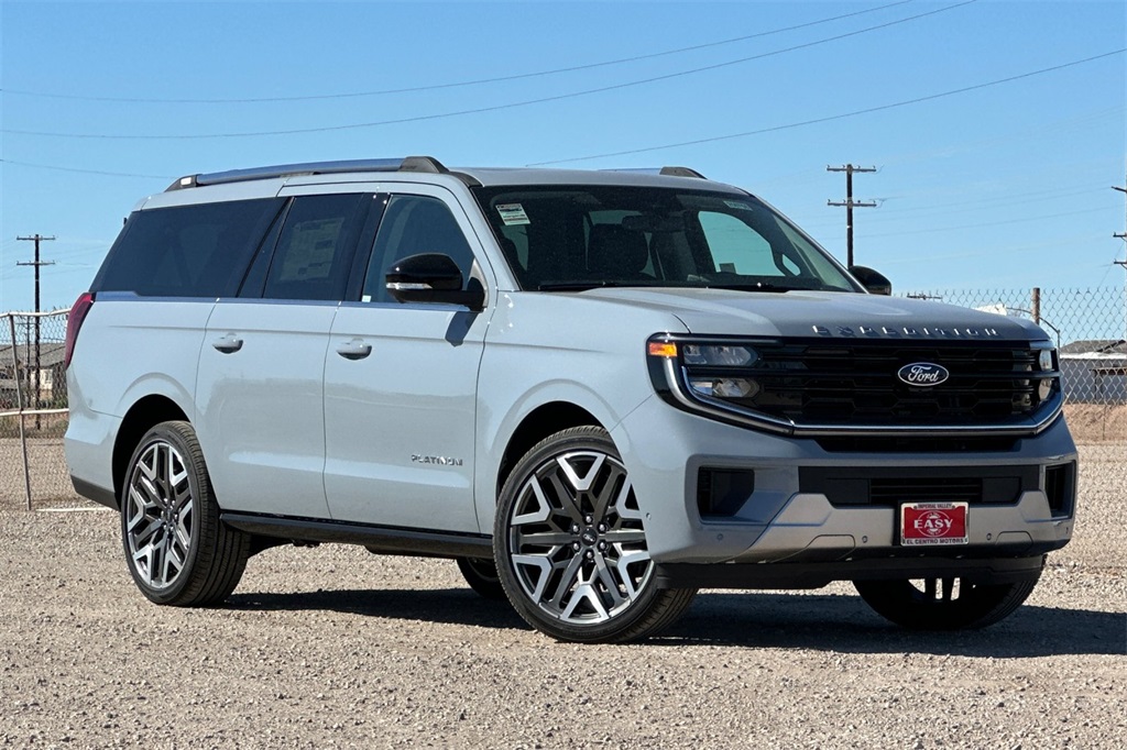 2025 Ford Expedition Platinum MAX photo 2