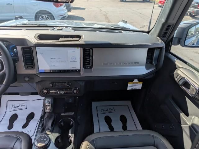 2025 Ford Bronco Outer Banks photo 63