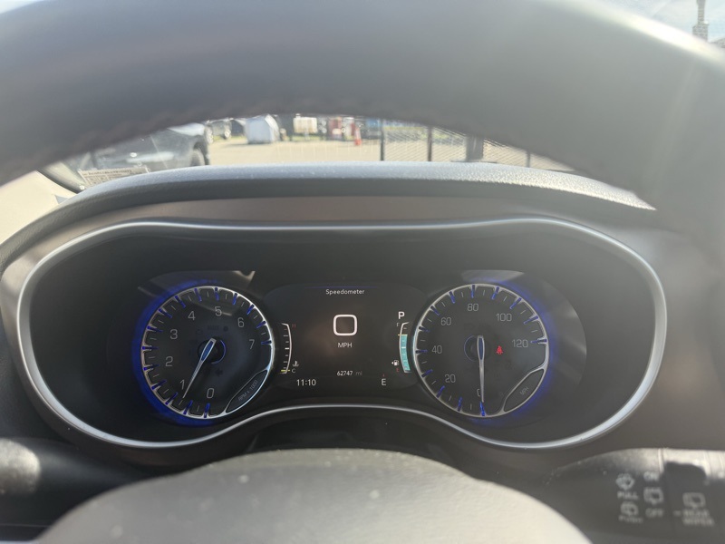 2018 Chrysler Pacifica Touring Plus photo 12