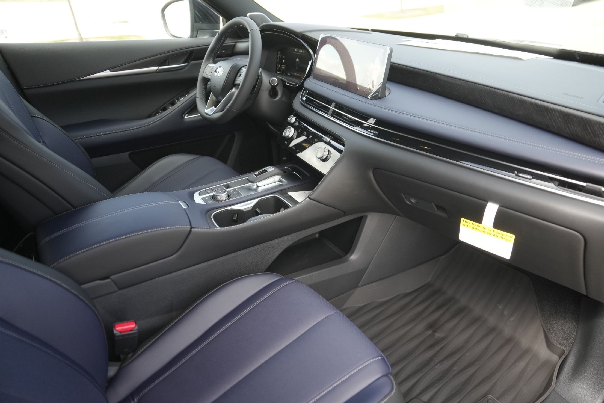 2026 Infiniti QX60 AWD photo 13