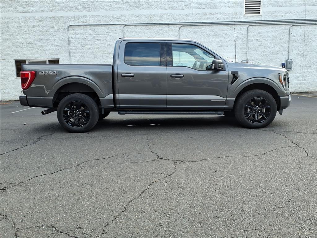 2022 Ford F-150 XLT's photo