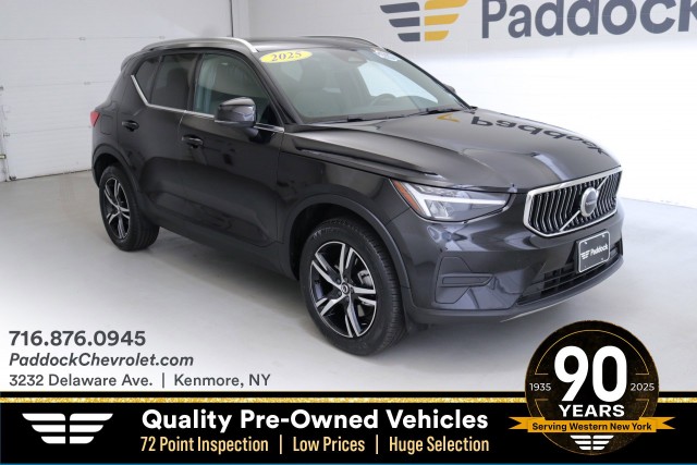 2025 Volvo XC40