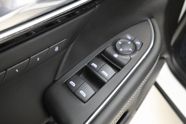 2023 Buick Envision Essence photo 9