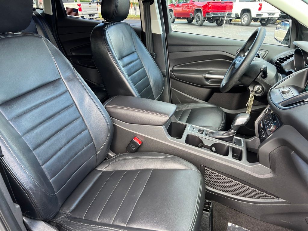 2018 Ford Escape SE photo 28