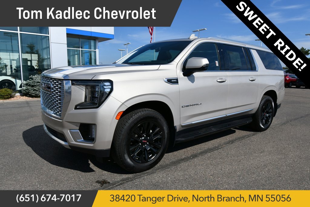 2022 GMC Yukon XL Denali's photo