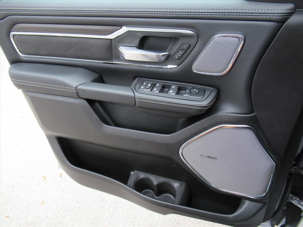 2026 Ram 1500 Laramie photo 27