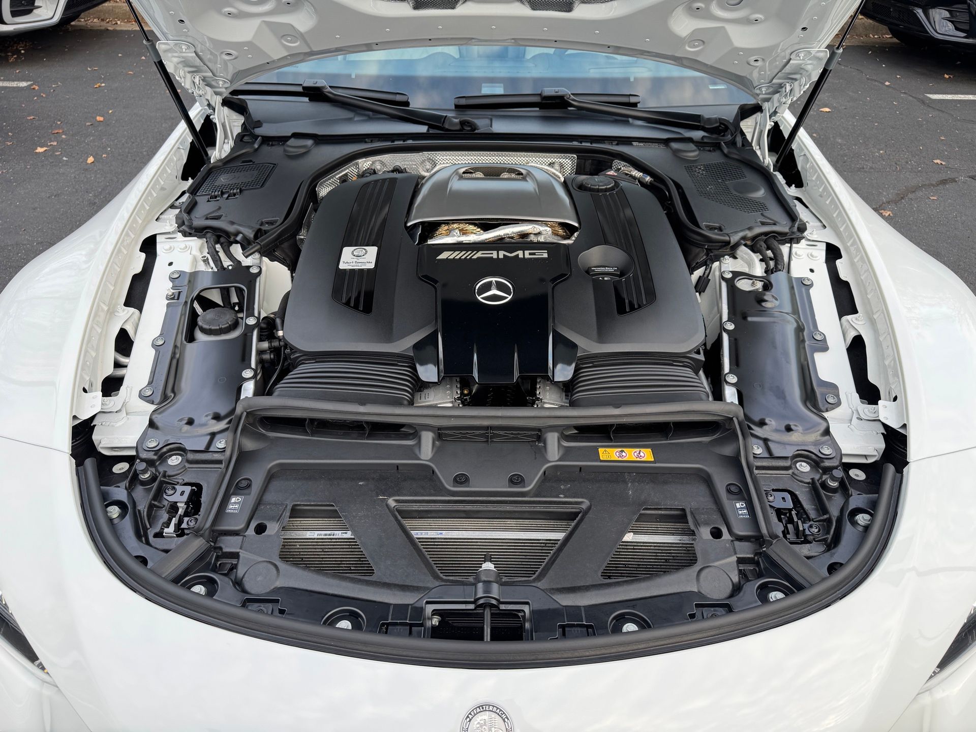 2024 Mercedes Benz SL 63 AMG photo 3