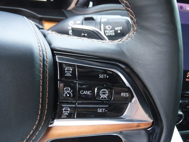 2023 Jeep Grand Cherokee Summit Reserve High Altitude photo 42