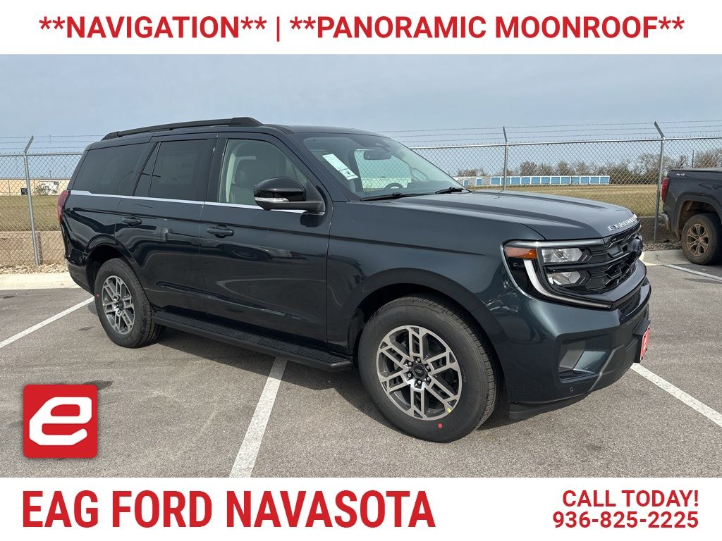 2025 Ford Expedition Active's photo