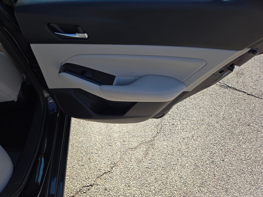 2020 Nissan Altima 2.5 SV photo 7