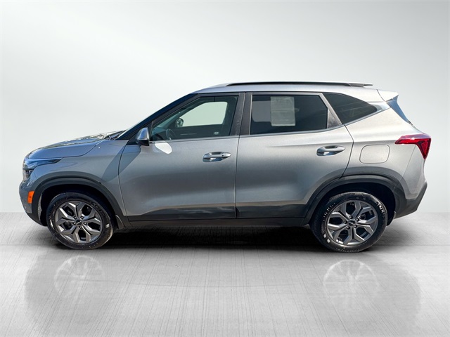 2024 Kia Seltos S photo 6