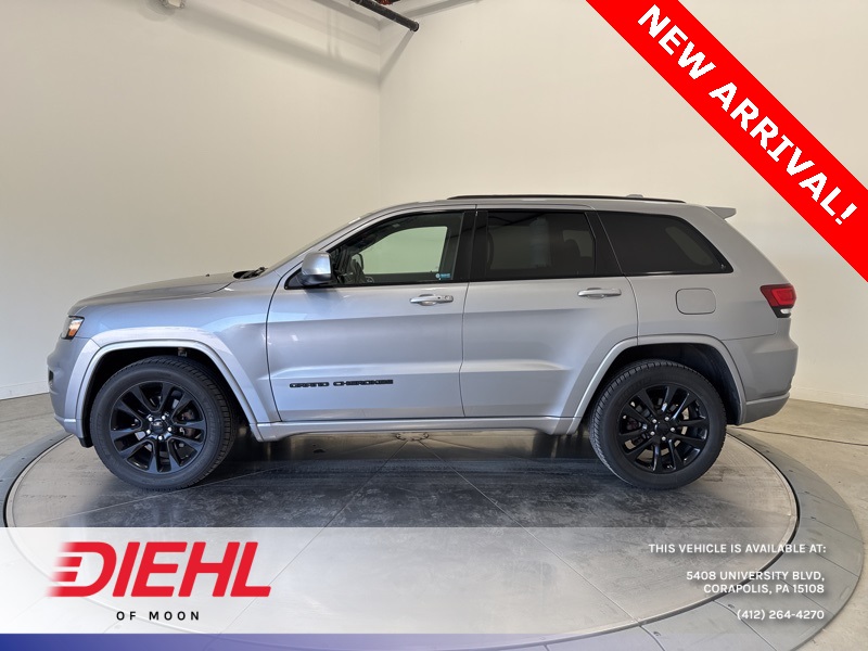 2018 Jeep Grand Cherokee Altitude photo 4