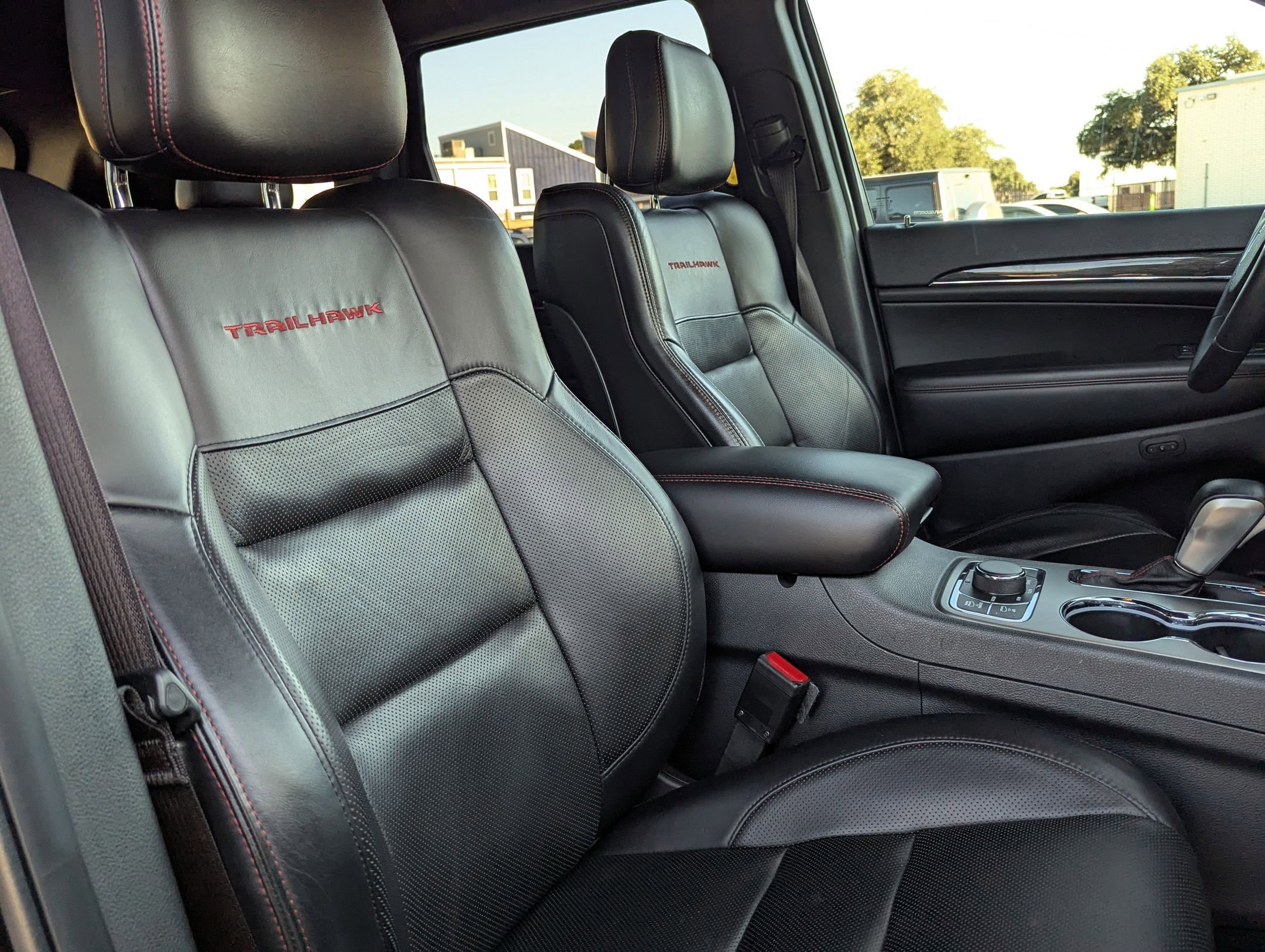 2018 Jeep Grand Cherokee Trailhawk photo 29