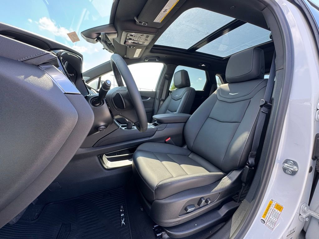 2025 Cadillac XT5 Premium Luxury photo 4