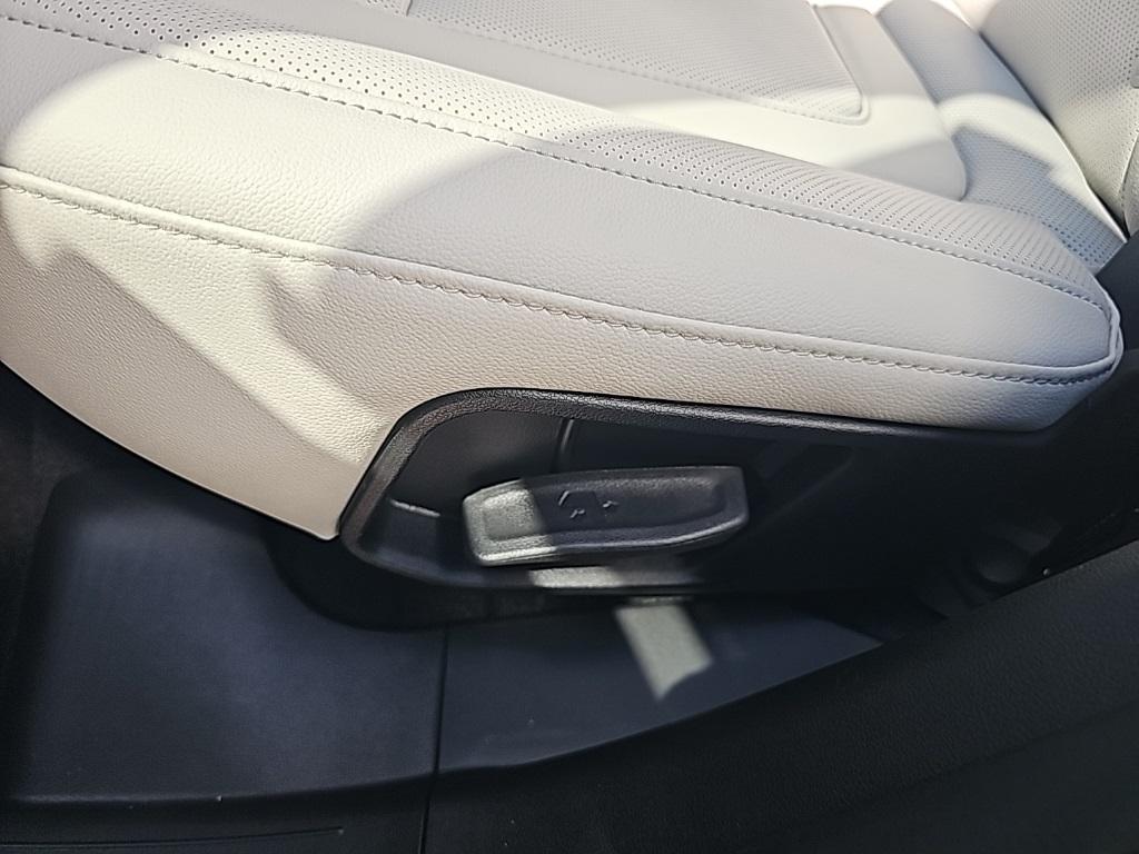 2025 Hyundai Tucson Limited photo 29