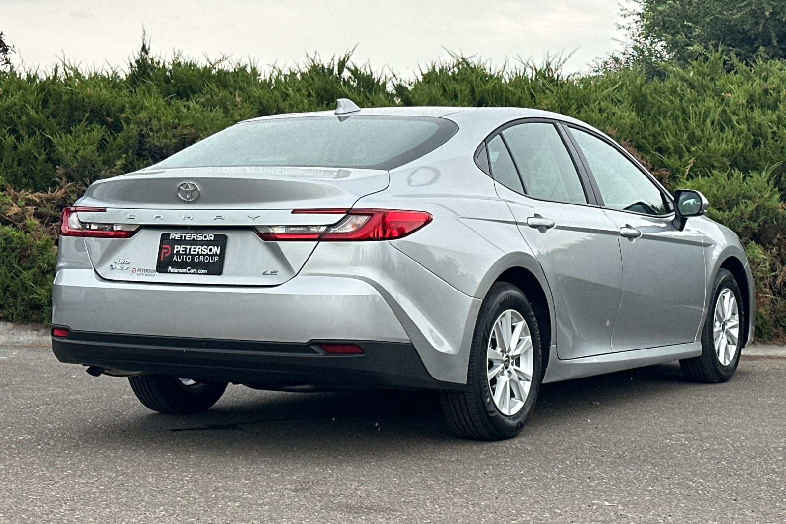 2025 Toyota Camry LE photo 2
