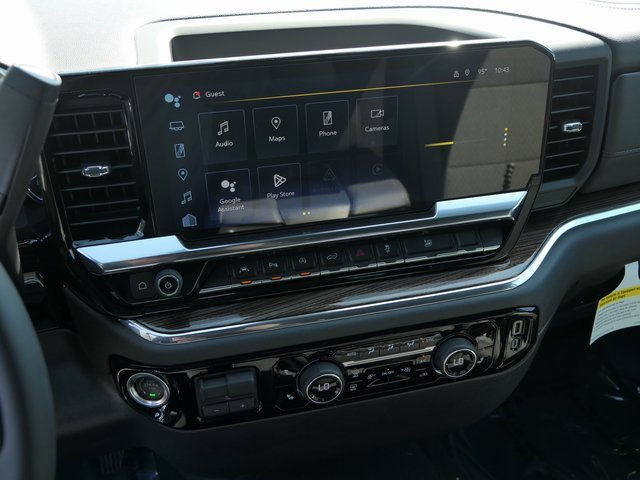2025 Chevrolet Silverado 1500 LT photo 17