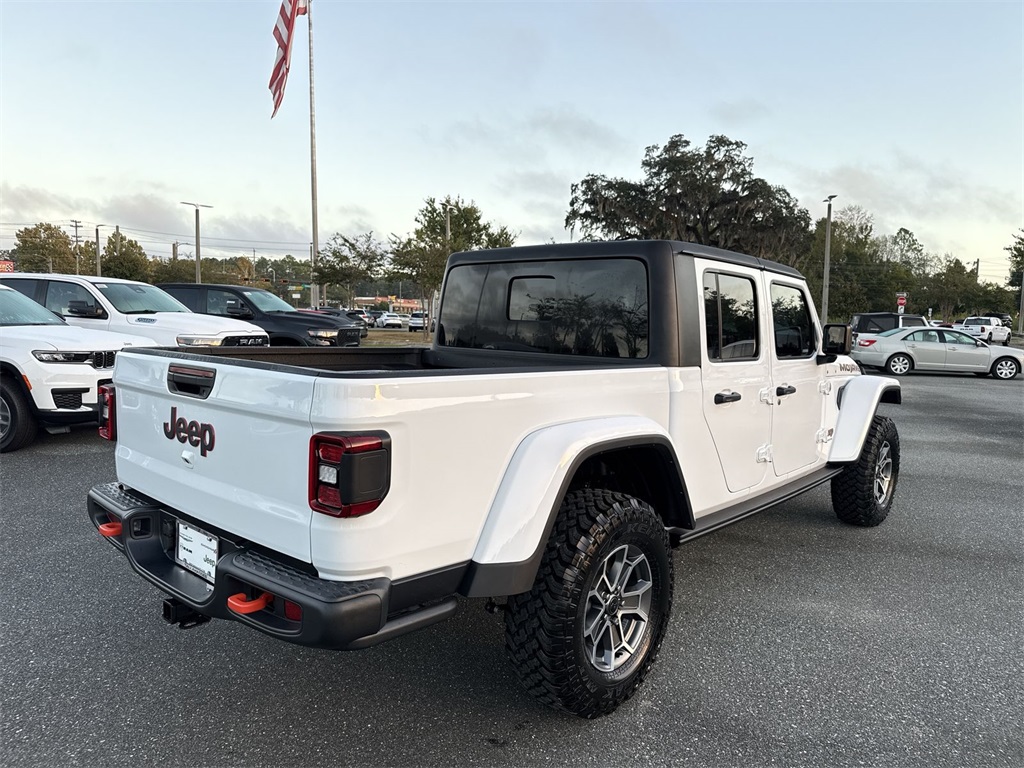 2025 Jeep Gladiator Mojave photo 2