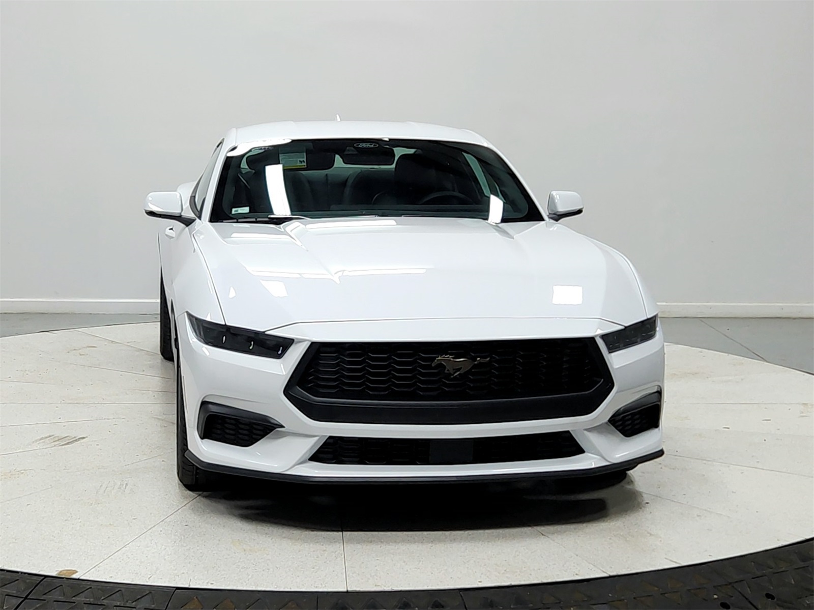 2025 Ford Mustang EcoBoost Premium photo 2