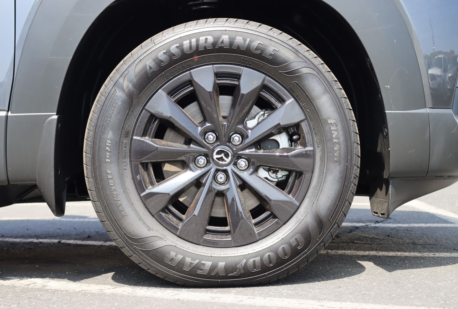 2025 Mazda CX-50 Preferred photo 3