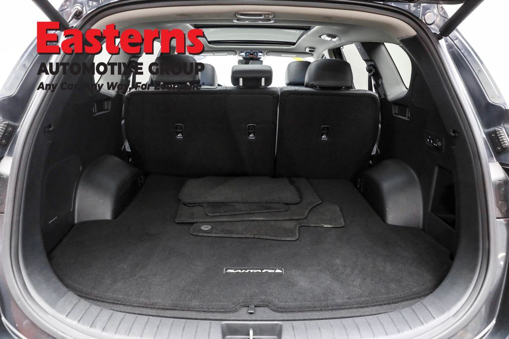 2022 Hyundai Santa Fe SEL Premium photo 8