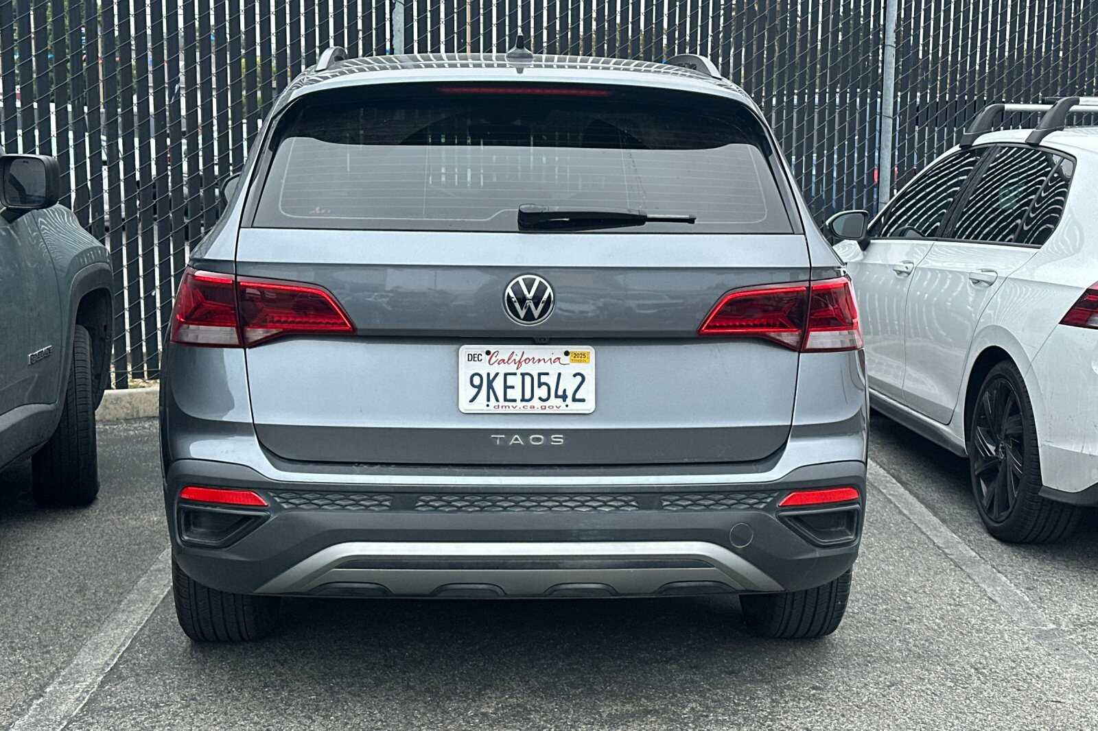 2024 Volkswagen Taos S photo 4