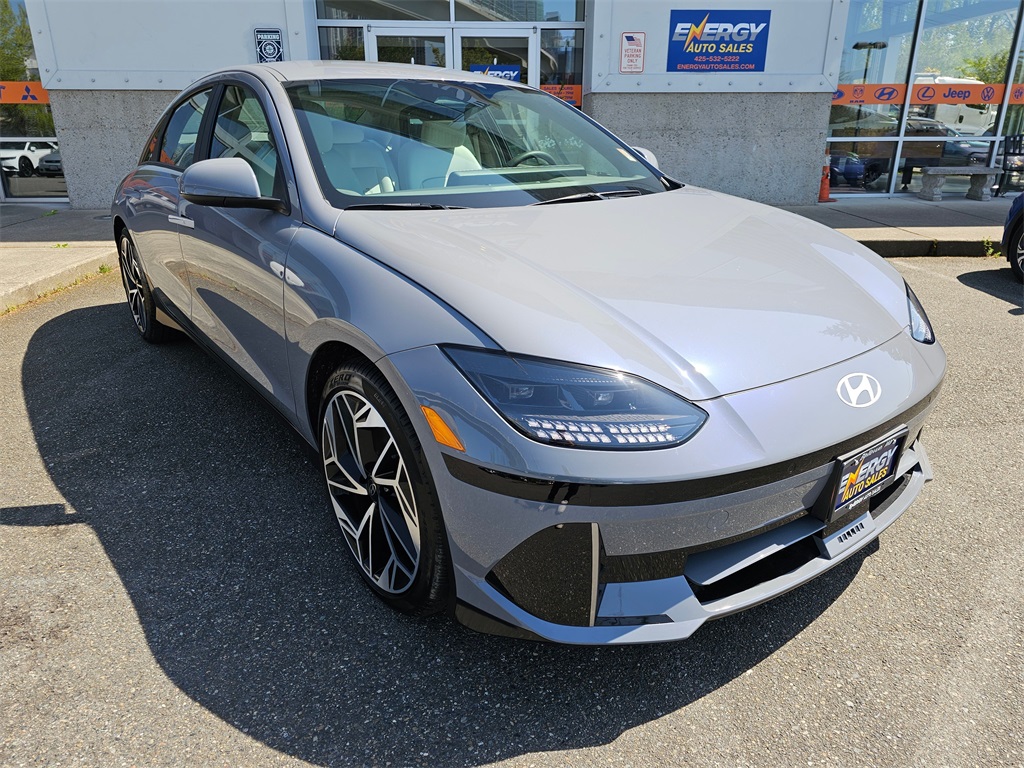 2024 Hyundai Ioniq 6 SEL photo 2