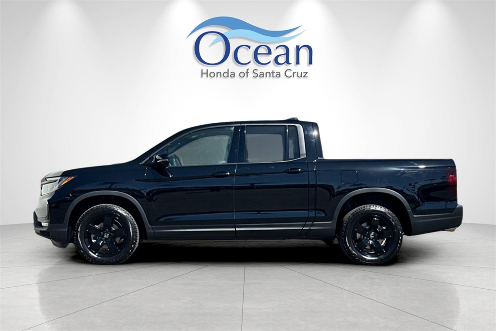 2026 Honda Ridgeline Black Edition photo 2
