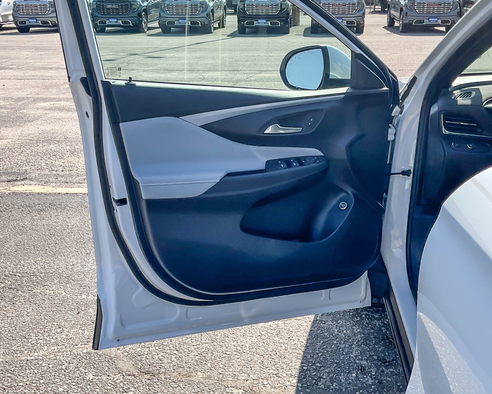 2025 Buick Envista Preferred photo 9