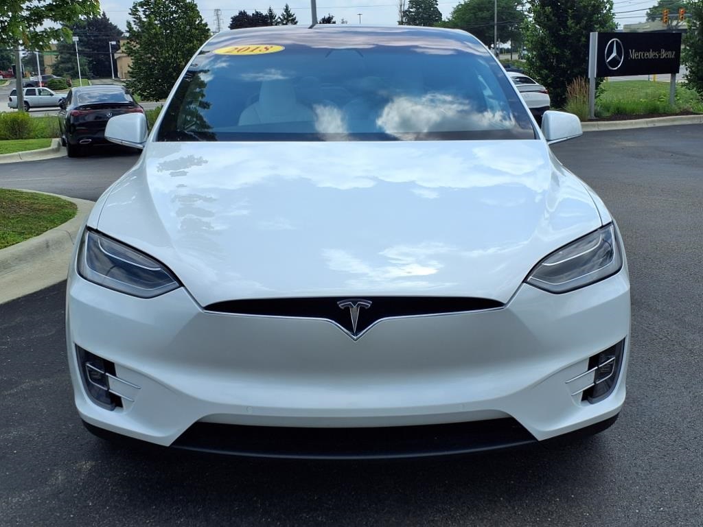 2018 Tesla Model X 75D photo 8