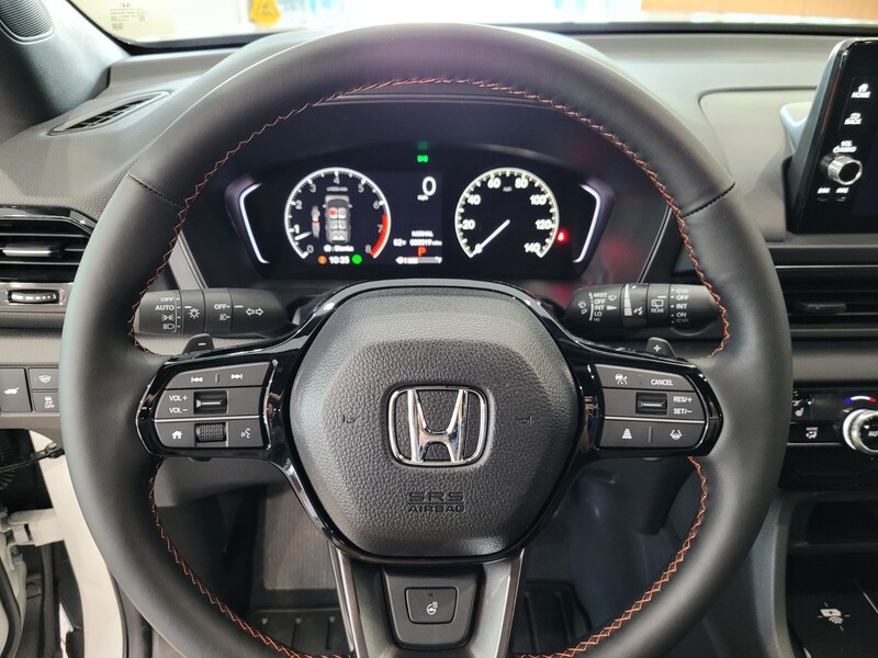 2025 Honda Pilot TrailSport photo 8