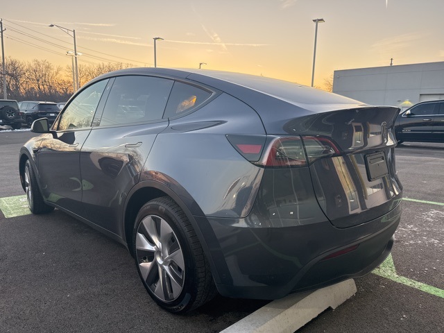 2023 TESLA MODEL Y - Image 2